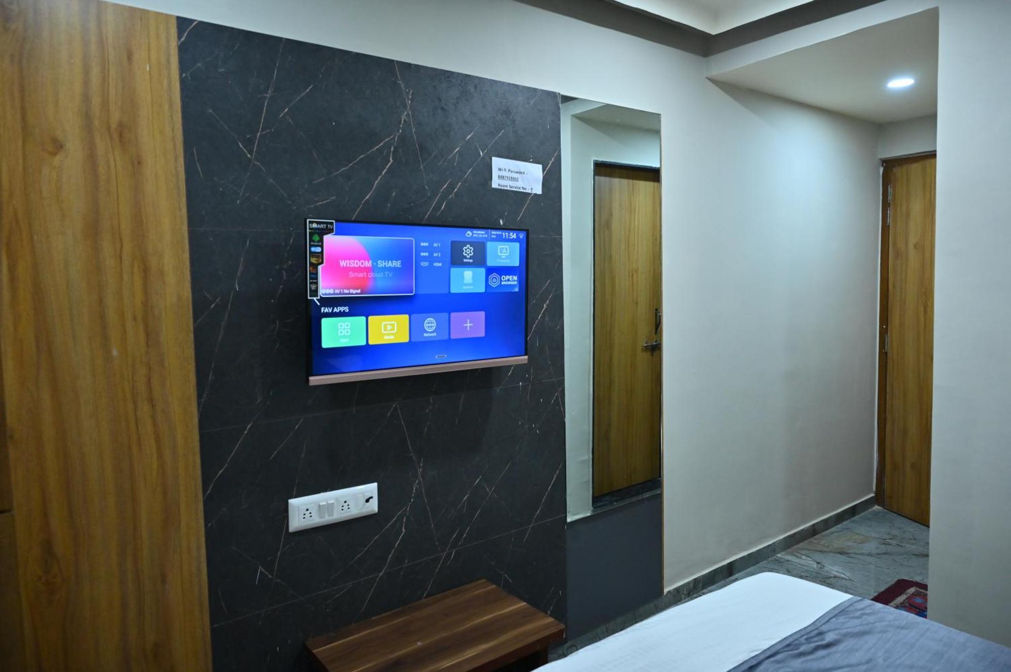 Hotel Sury Villa アーメダバード エクステリア 写真